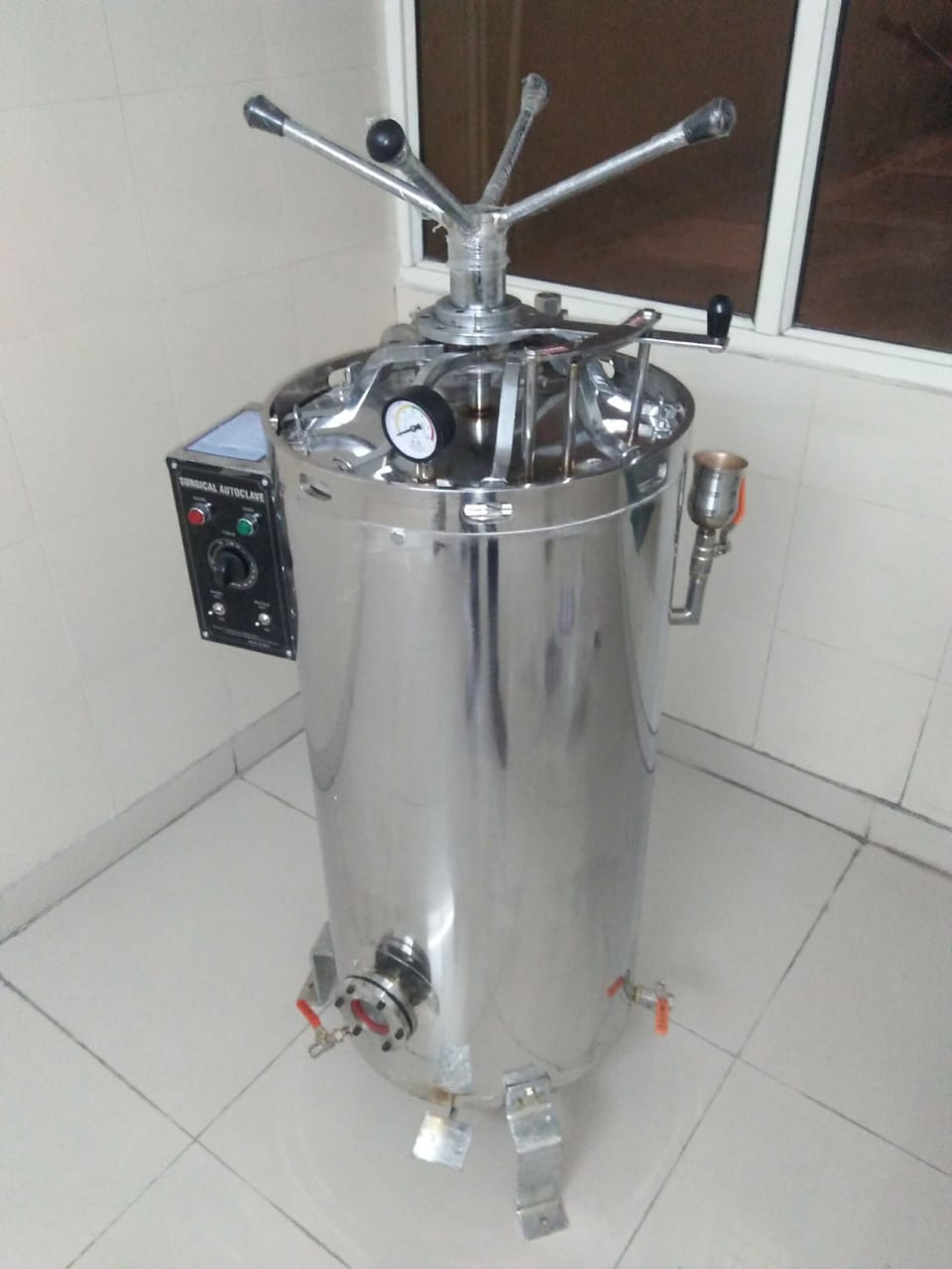 Vertical high pressure autoclave size 12×20 manual